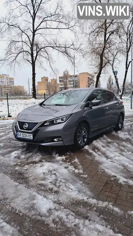 Хетчбек Nissan Leaf 2018 null_content л. Варіатор обл. Київська, Київ - Фото 1/8