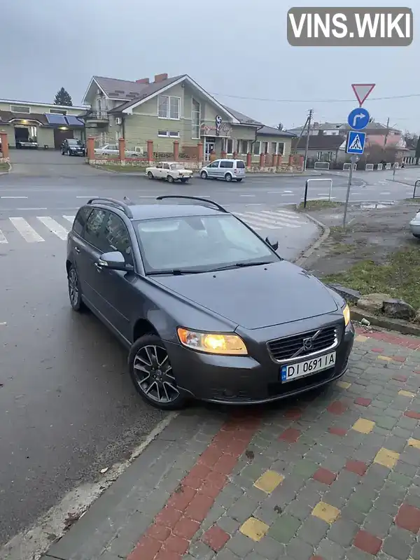 Універсал Volvo V50 2010 null_content л. Ручна / Механіка обл. Волинська, location.city.volodymyr - Фото 1/21