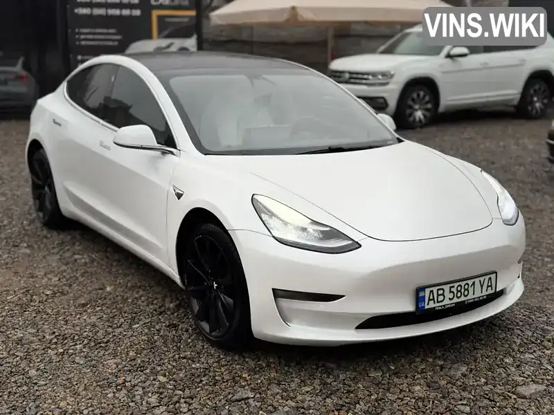 Седан Tesla Model 3 2019 null_content л. обл. Винницкая, Винница - Фото 1/21