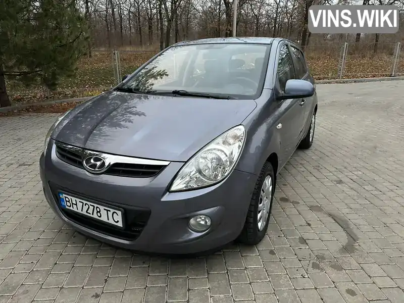 Хэтчбек Hyundai i20 2012 1.4 л. Автомат обл. Николаевская, Николаев - Фото 1/21