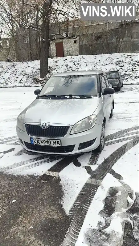 Хэтчбек Skoda Fabia 2013 1.2 л. Ручная / Механика обл. Киевская, Софиевская Борщаговка - Фото 1/17