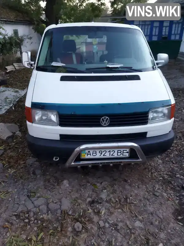 Мінівен Volkswagen Transporter 1997 2.4 л. Ручна / Механіка обл. Вінницька, Жмеринка - Фото 1/8