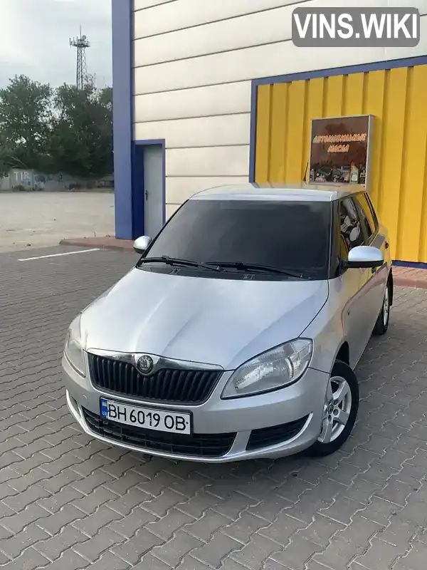 Хэтчбек Skoda Fabia 2013 1.2 л. Ручная / Механика обл. Одесская, Одесса - Фото 1/21