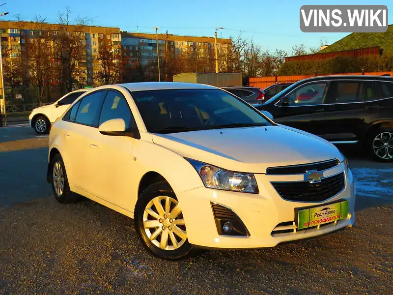 Седан Chevrolet Cruze 2012 1.8 л. Ручная / Механика обл. Кировоградская, Кропивницкий (Кировоград) - Фото 1/21