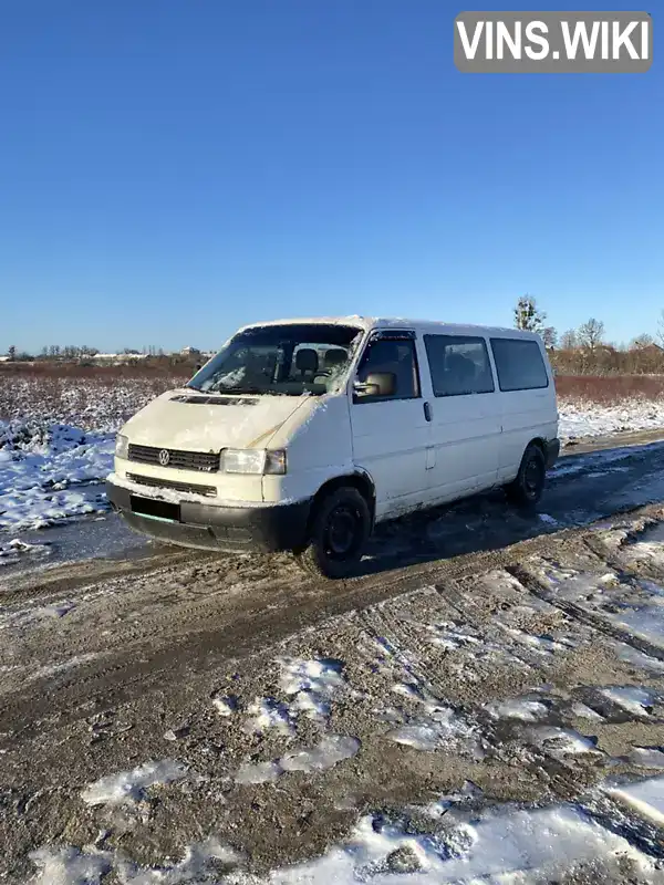 Минивэн Volkswagen Transporter 2001 2.5 л. Ручная / Механика обл. Львовская, Золочев - Фото 1/10