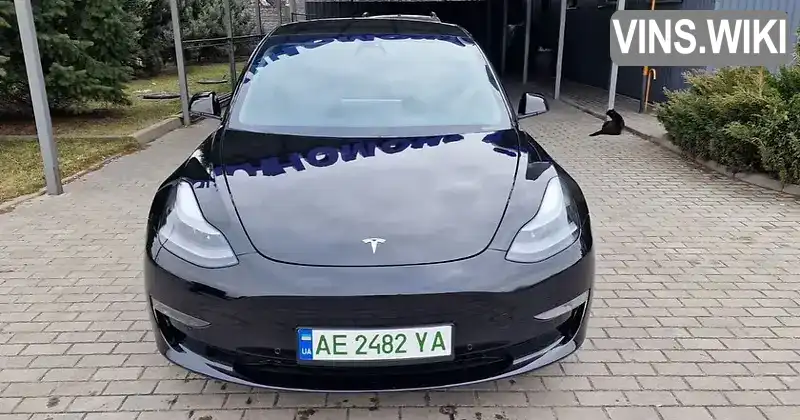 Седан Tesla Model 3 2021 null_content л. Автомат обл. Львівська, Львів - Фото 1/9