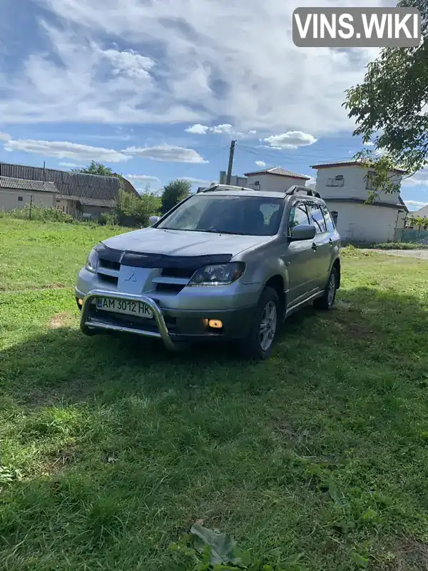 Позашляховик / Кросовер Mitsubishi Outlander 2004 2 л. Ручна / Механіка обл. Житомирська, Бердичів - Фото 1/19