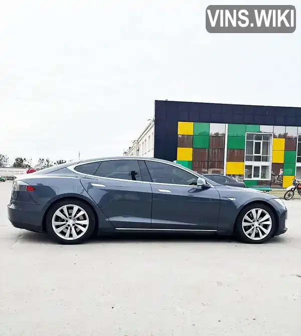 Ліфтбек Tesla Model S 2016 null_content л. Автомат обл. Київська, Київ - Фото 1/5