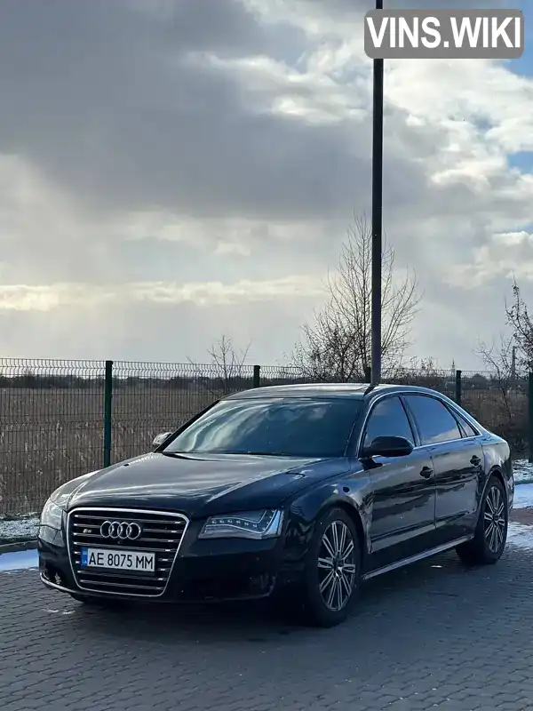 Седан Audi A8 2013 4 л. Автомат обл. Дніпропетровська, Новомосковськ - Фото 1/20