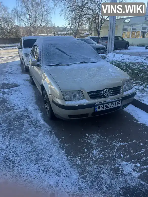 Седан Volkswagen Bora 2002 1.6 л. Ручная / Механика обл. Закарпатская, Виноградов - Фото 1/8