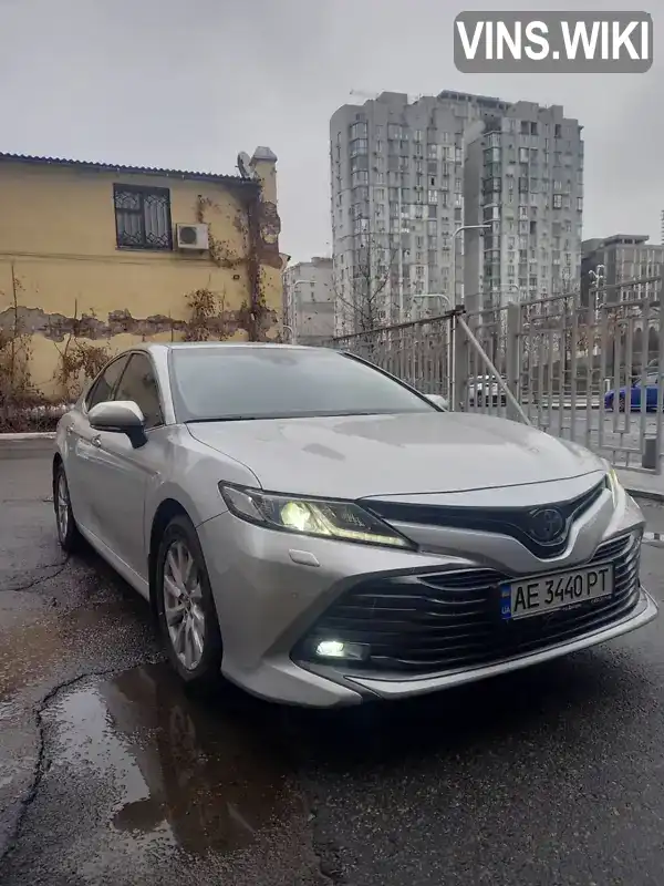 Седан Toyota Camry 2019 2.49 л. Автомат обл. Днепропетровская, Днепр (Днепропетровск) - Фото 1/17