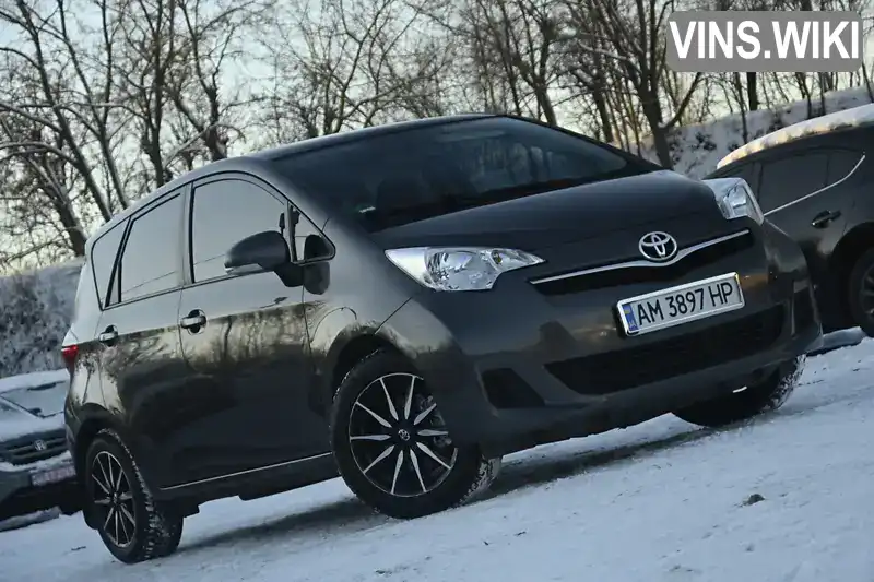 Мінівен Toyota Verso 2011 1.36 л. Ручна / Механіка обл. Житомирська, Бердичів - Фото 1/21