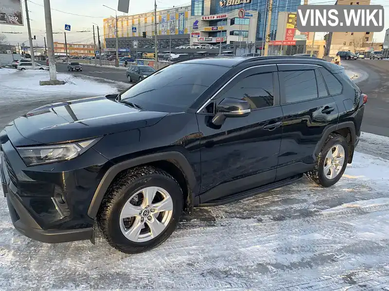 Внедорожник / Кроссовер Toyota RAV4 2021 1.99 л. Автомат обл. Винницкая, Винница - Фото 1/12