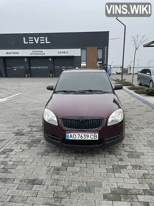 Хетчбек Skoda Fabia 2010 1.42 л. Ручна / Механіка обл. Закарпатська, Хуст - Фото 1/14