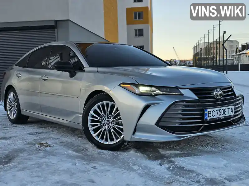 Седан Toyota Avalon 2019 3.5 л. Автомат обл. Хмельницька, Хмельницький - Фото 1/21