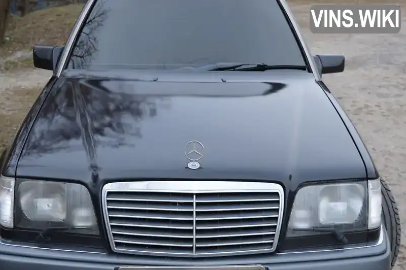 Седан Mercedes-Benz E-Class 1992 2.6 л. Автомат обл. Дніпропетровська, Дніпро (Дніпропетровськ) - Фото 1/21