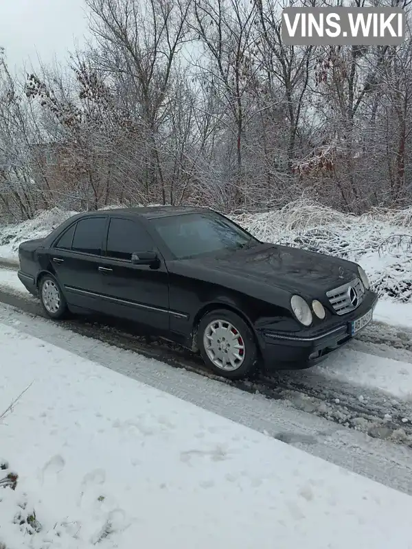 Седан Mercedes-Benz E-Class 2001 2 л. Автомат обл. Вінницька, Вінниця - Фото 1/9