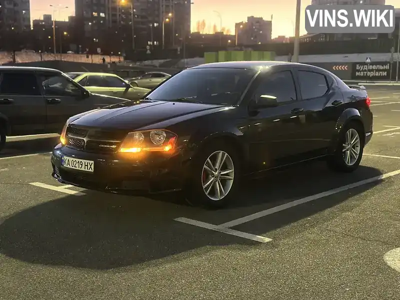 Седан Dodge Avenger 2013 2.36 л. Автомат обл. Київська, Київ - Фото 1/21