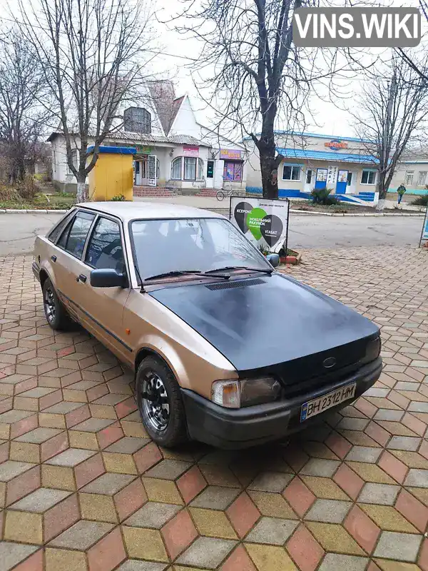 Хетчбек Ford Escort 1989 1.3 л. Ручна / Механіка обл. Одеська, Захарівка Фрунзівка - Фото 1/8