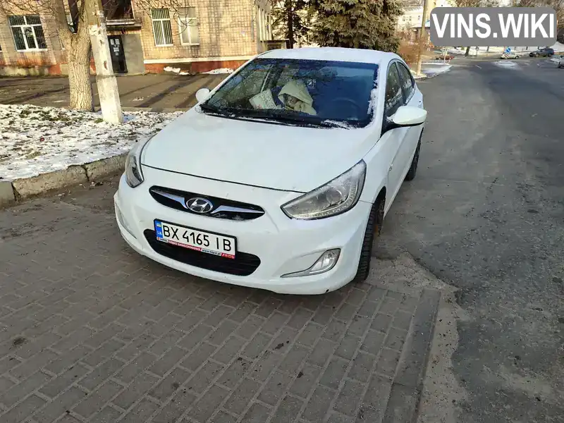 Седан Hyundai Accent 2013 1.4 л. обл. Рівненська, Острог - Фото 1/21