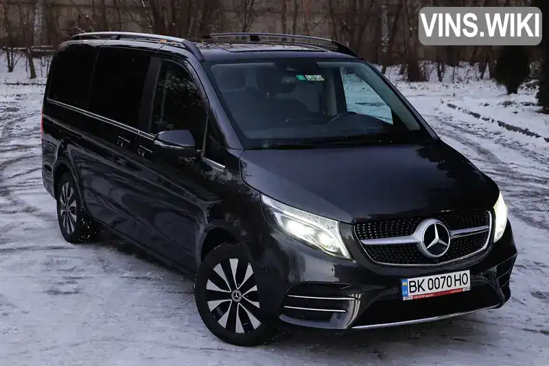 Мінівен Mercedes-Benz V-Class 2021 1.95 л. Автомат обл. Рівненська, Рівне - Фото 1/21