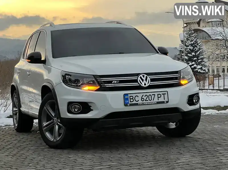 Позашляховик / Кросовер Volkswagen Tiguan 2016 2 л. Автомат обл. Львівська, Трускавець - Фото 1/21