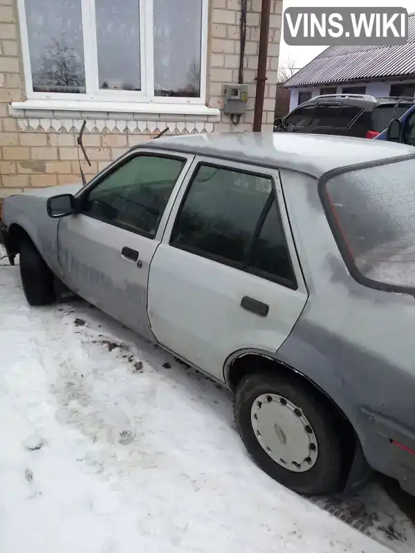 Седан Ford Orion 1986 1.6 л. Ручна / Механіка обл. Харківська, Люботин - Фото 1/6