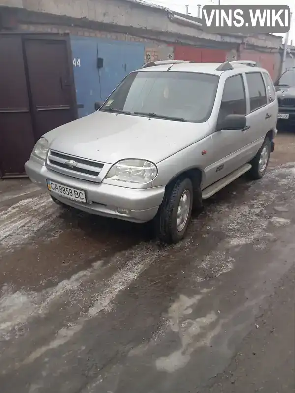 Внедорожник / Кроссовер Chevrolet Niva 2006 1.69 л. Ручная / Механика обл. Черкасская, Черкассы - Фото 1/13