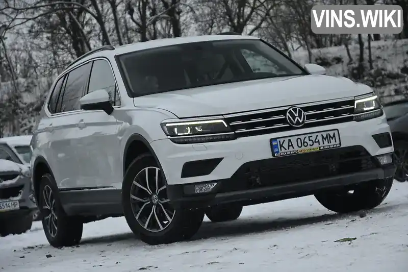 Внедорожник / Кроссовер Volkswagen Tiguan 2020 1.98 л. Автомат обл. Киевская, Киев - Фото 1/21