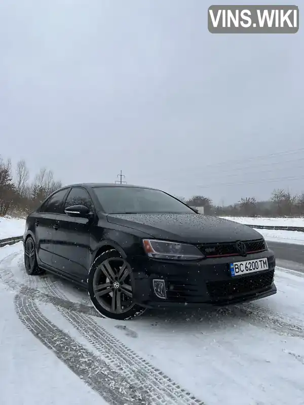 Седан Volkswagen Jetta 2014 2 л. Робот обл. Львівська, Львів - Фото 1/21