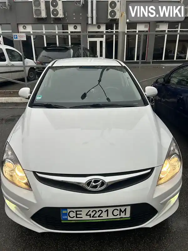 Хетчбек Hyundai i30 2010 1.58 л. обл. Чернівецька, Чернівці - Фото 1/12