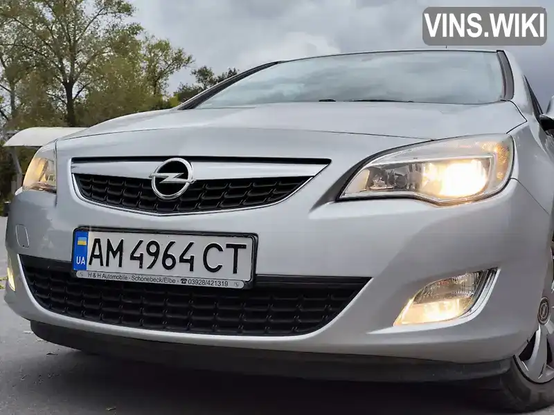 Хетчбек Opel Astra 2010 null_content л. Ручна / Механіка обл. Житомирська, Бердичів - Фото 1/21