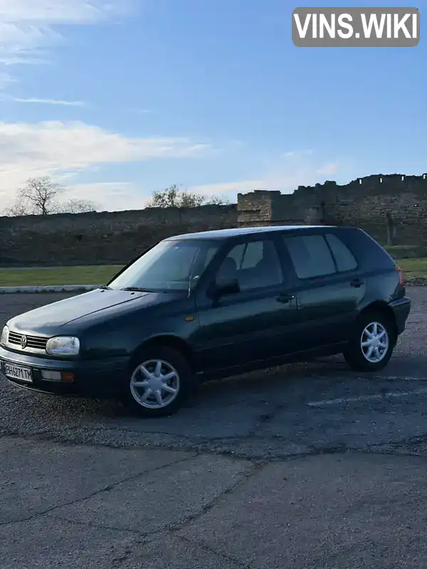 Хетчбек Volkswagen Golf 1996 1.39 л. Ручна / Механіка обл. Одеська, Білгород-Дністровський - Фото 1/16