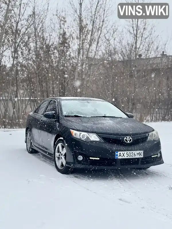 Седан Toyota Camry 2012 2.5 л. Автомат обл. Харьковская, Харьков - Фото 1/20