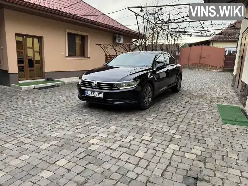 Седан Volkswagen Passat 2015 2 л. Ручна / Механіка обл. Закарпатська, Воловець - Фото 1/21