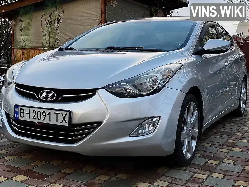 Седан Hyundai Elantra 2013 1.8 л. Автомат обл. Одеська, Ананьїв - Фото 1/21