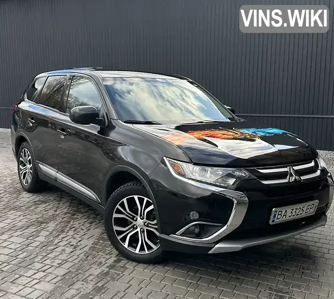 Позашляховик / Кросовер Mitsubishi Outlander 2017 2.36 л. Варіатор обл. Кіровоградська, Кропивницький (Кіровоград) - Фото 1/21