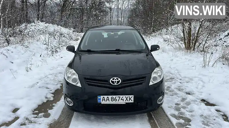 Хетчбек Toyota Auris 2011 null_content л. обл. Львівська, Львів - Фото 1/21