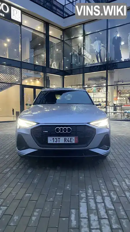 Позашляховик / Кросовер Audi e-tron Sportback 2020 null_content л. Автомат обл. Закарпатська, Ужгород - Фото 1/12