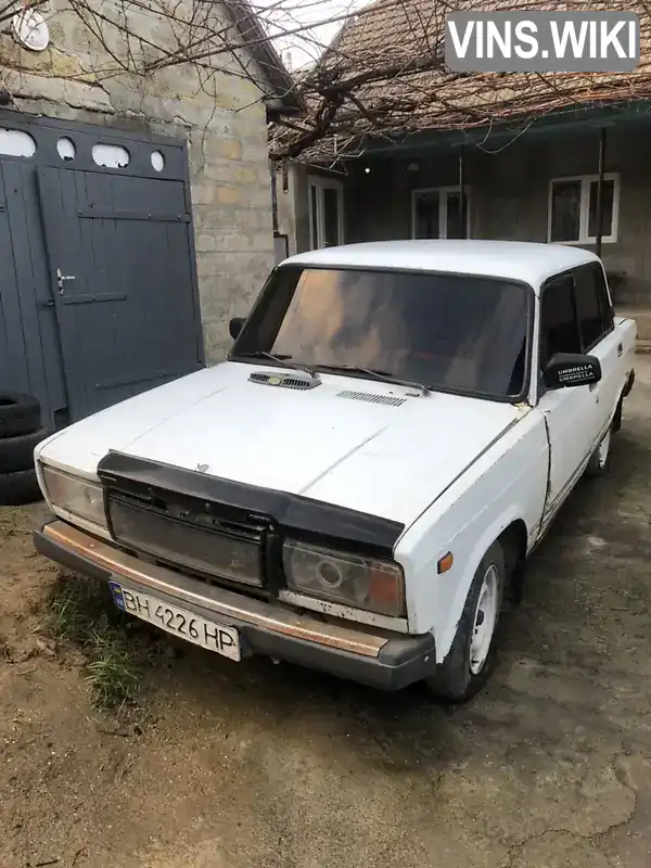 Седан ВАЗ / Lada 2107 1991 null_content л. Ручная / Механика обл. Одесская, Болград - Фото 1/8