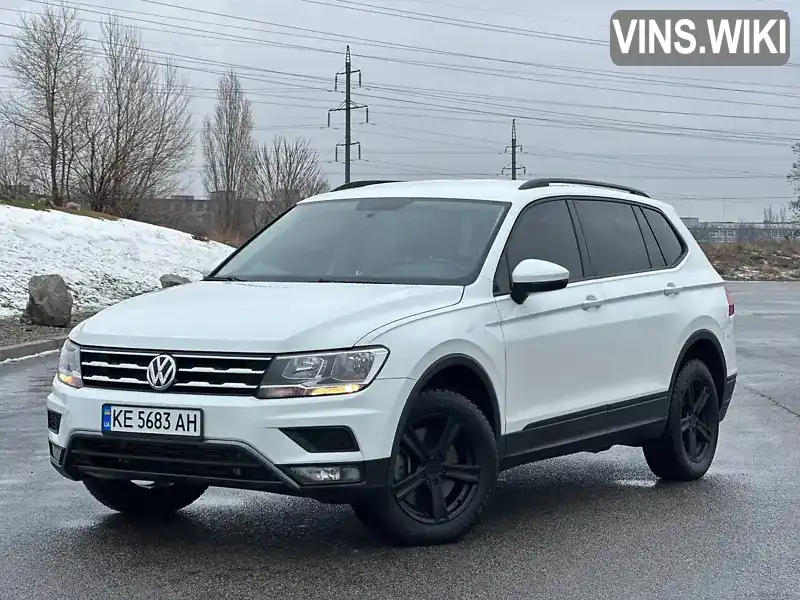 Внедорожник / Кроссовер Volkswagen Tiguan 2017 1.98 л. Автомат обл. Днепропетровская, Днепр (Днепропетровск) - Фото 1/21