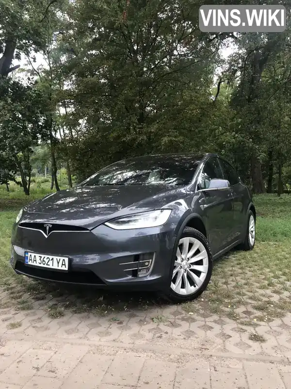 Внедорожник / Кроссовер Tesla Model X 2018 null_content л. Автомат обл. Киевская, Киев - Фото 1/21