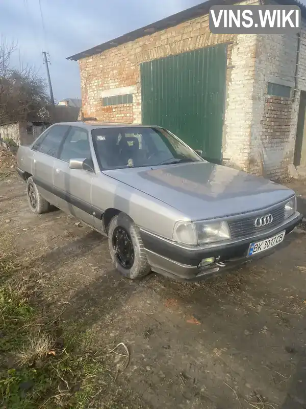 Седан Audi 100 1988 2.2 л. обл. Ровенская, Млинов - Фото 1/12