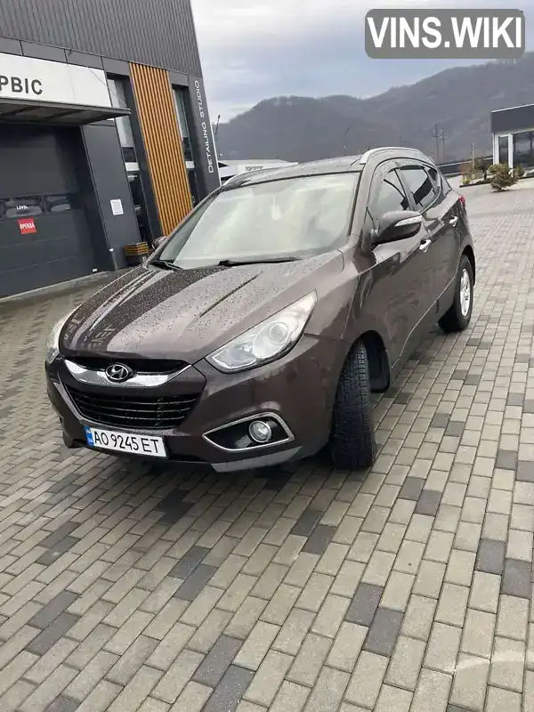 Позашляховик / Кросовер Hyundai ix35 2010 2 л. Автомат обл. Закарпатська, Ужгород - Фото 1/9