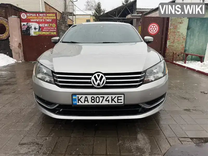 Седан Volkswagen Passat 2013 2.48 л. Автомат обл. Чернігівська, Прилуки - Фото 1/15