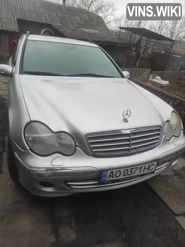 Універсал Mercedes-Benz C-Class 2002 2.15 л. Ручна / Механіка обл. Чернівецька, Кельменці - Фото 1/17