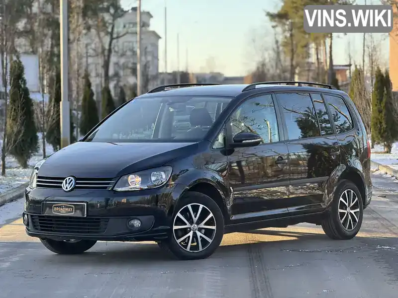 Минивэн Volkswagen Touran 2012 1.6 л. Автомат обл. Киевская, Киев - Фото 1/21