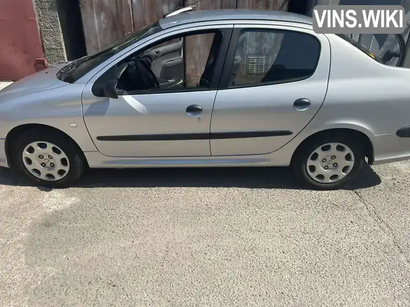 Седан Peugeot 206 2008 1.36 л. Ручна / Механіка обл. Чернігівська, Ніжин - Фото 1/13