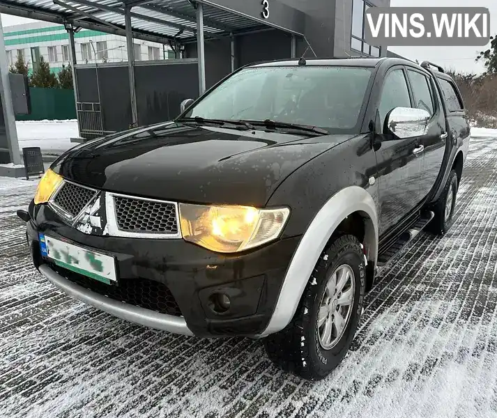 Пікап Mitsubishi L 200 2011 2.48 л. Автомат обл. Київська, Київ - Фото 1/21