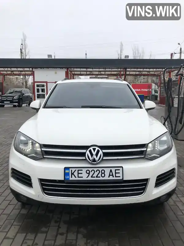 Позашляховик / Кросовер Volkswagen Touareg 2011 2.97 л. Автомат обл. Дніпропетровська, Кривий Ріг - Фото 1/17